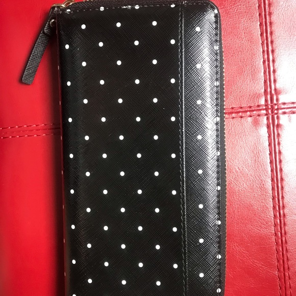 Wallet - Picture 7 of 15